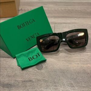 Bottega Veneta Black Sunglasses